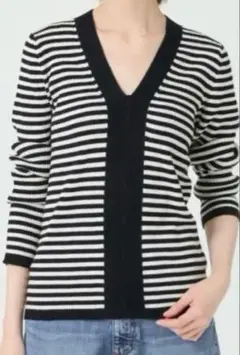 値下げしました IÉNA ストライプ Vネックセーター 長袖