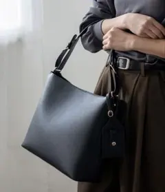 11収納ワンハンドルショルダートートバッグ A4 通勤バッグ 通学バッグ