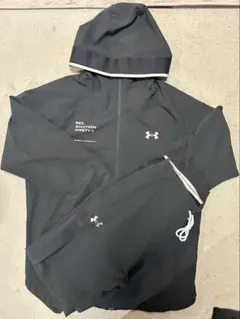 Under Armour ジャケットとパンツセット ブラック