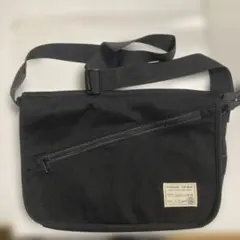 Item thumbnail for item a52a3860-f6d4-4f01-b2c5-60cba91fda32