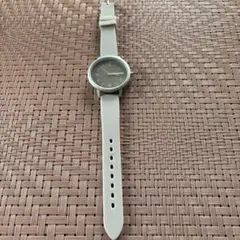 Nattito YM007G クォーツ 腕時計 グレー　电池交换需要のサムネイル