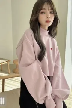 ショート丈スウェットトップス