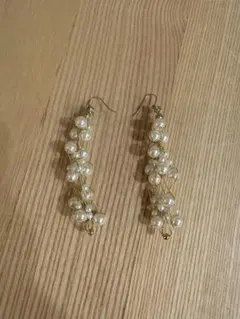 フックピアス　ゴールド　パール　オケージョン