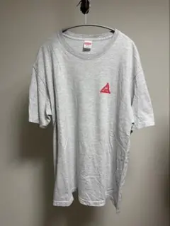 ハルカミライ 赤星ロングTシャツ/ロンT Lサイズ - メルカリ