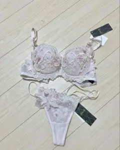 2026年最新】サルートe65の人気アイテム - メルカリ