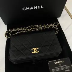 CHANEL シャネル チェーンショルダー マトラッセ ラムレザー ブラック