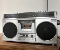 【ジャンク】 SANYO ラジカセ MR-U4SX ラジオのみ動作 昭和 レトロ ジャンク】ラジカセ SANYO MR-WU4MKII U4 昭和レトロ - メルカリ