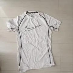NIKE インナーシャツのサムネイル
