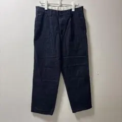 UNIQLO C タックストレートデニムパンツ　ネイビー