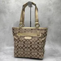 良品✨コーチ トートバッグ キャンバス×レザー 肩掛け シグネチャー チャーム付