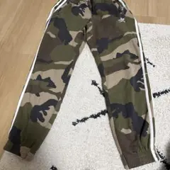 adidas カモフラージュ ジョガーパンツ M