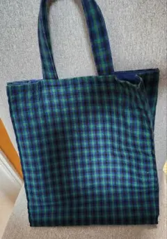 Item thumbnail for item af3246ea-4ba3-4e1b-b704-77a8d5523943