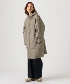 別注DESCENTE ×TOMORROWLAND フーデットロングコートのサムネイル