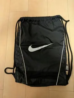 NIKE ナップサック ブラック ロゴ入り