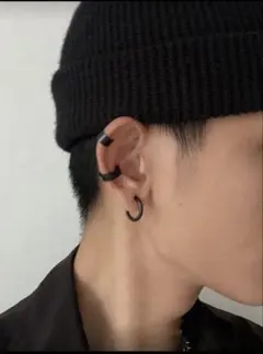 耳に穴を空けないピアス！イヤーカフ ブラック3個セット♡