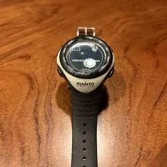 時計　SUUNTO VECTOR