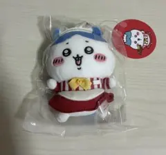 ちいかわレストラン　ホール担当　マスコット　ハチワレ