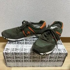 レザー スニーカー