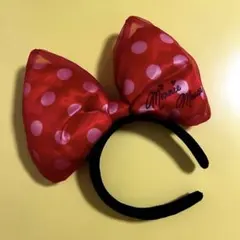 ディズニー　ビッグリボン　レッド　カチューシャ　赤　ドット　水玉　ミニー