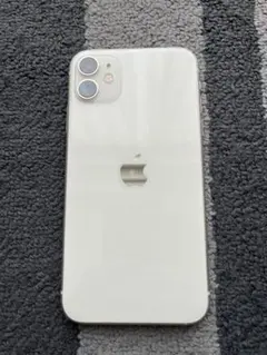 Apple iPhone 11 ホワイト 本体　SIMフリー