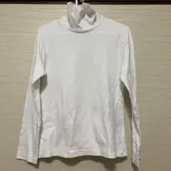 UNIQLO タートルネック 長袖 ホワイト M