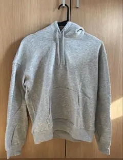 グレー フード付き スウェットパーカー