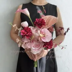 ウエディングブーケ　ピンク　ボルドー　アーティフィシャルフラワー　造花　前撮り