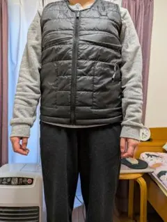 ③【新品】電熱ベスト　9か所発熱　3段階発熱管理　水洗い可能　長時間持続　S