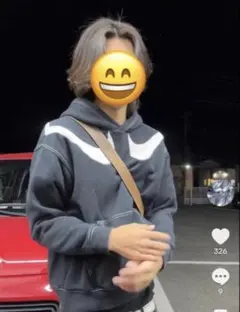 NIKEパーカー　swag fuckthisindustryのサムネイル