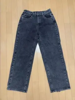 ブラック ウォッシュ加工 ワイドデニムパンツのサムネイル
