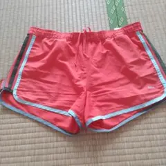 匿名配送　アディダス　トレーニング用ショートパンツ オレンジ
