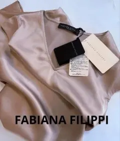 未着用 Fabiana Filippi シルクトップス 46 イタリア製 - メルカリ