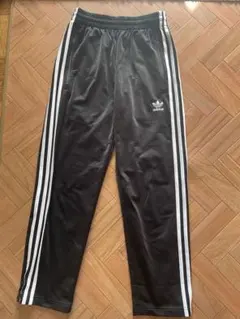 Item thumbnail for item a9756504-8d6d-4077-92c4-c2f9e57072cf