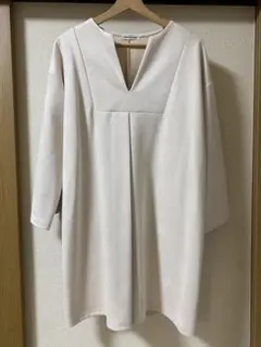 natural couture ベージュ Vネック ワンピース Fサイズ