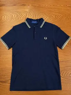 FRED PERRY 黒 金 ポロシャツ M12 英国製 - メルカリ