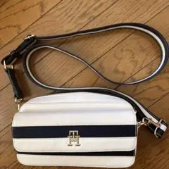 Tommy Hilfiger ショルダーバッグ ホワイト/ネイビー