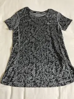 (最終値下げ)NIKEナイキDRI-FIT ランニングトップス S