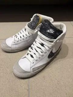 NIKE(ナイキ)W BLAZER MID 77 28.5
