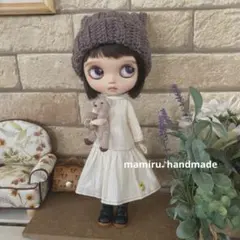 ネオブライスアウトフィット♡小さなお花刺繍♪生成りカラーのナチュラルワンピース