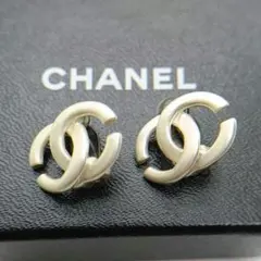 CHANEL✨保存箱 ココマーク イヤリング シルバー　シャネル コメ　01Aのサムネイル