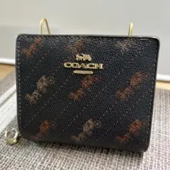 馬車柄□COACH コーチ 二つ折り財布 - メルカリ