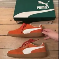 PUMA オレンジ スエード スニーカー