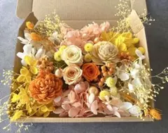 きらら様専用プリザーブドローズ3輪入りイエローオレンジ&華やかピンク