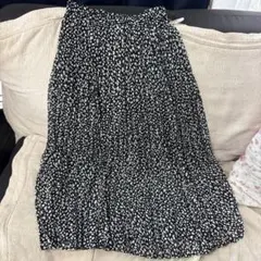 GU プリーツスカート S 黒/白ドット