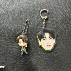 BTS ジョングク キーホルダー 2点セットのサムネイル