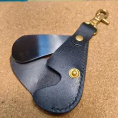 Item thumbnail for item 6f28bf20-3900-4094-a82e-e52f5af11a0d