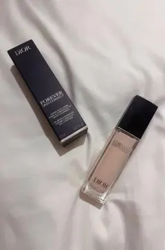 Diorコンシーラー0.05N（おまけ付き）