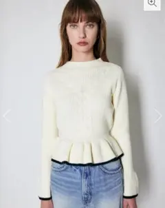 マウジー moussy アイボリー・ブラック フリル裾ニット