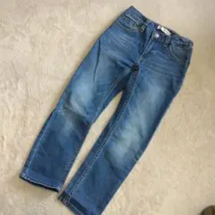 110　デニムパンツのサムネイル