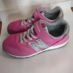 New Balance 996 ピンク スニーカー